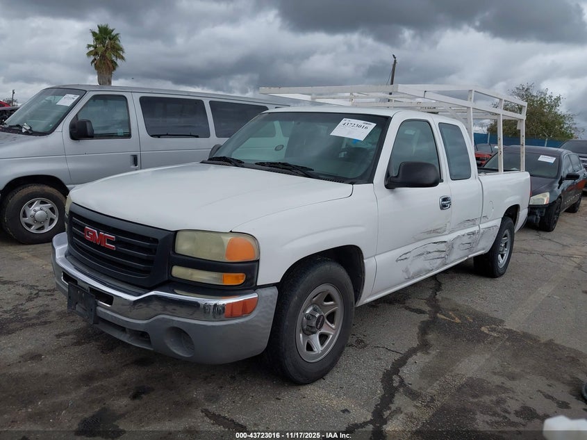 2GTEC19X931383318 2003 GMC SIERRA photo no. 2