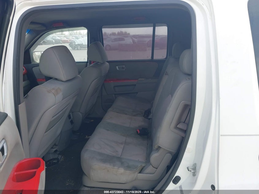 5FNYF3H49BB010878 2011 HONDA PILOT photo no. 8