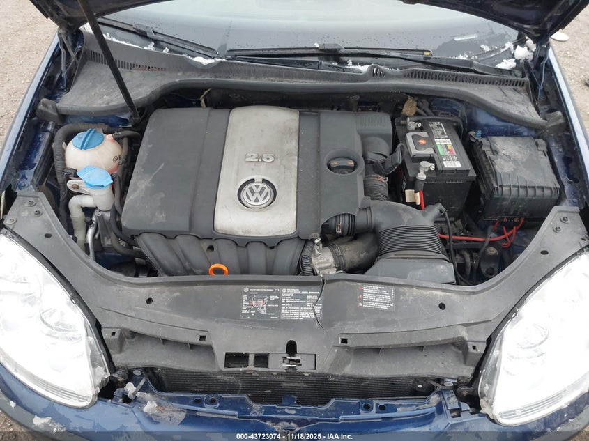 2007 Volkswagen Rabbit 2-Door VIN: WVWAR71KX7W160574 Lot: 43723074