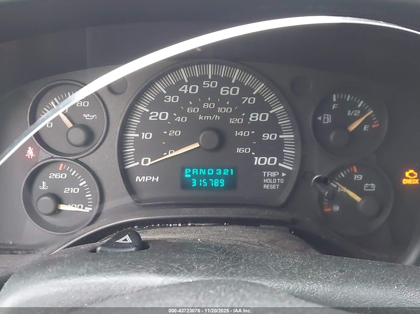 2004 Chevrolet Express VIN: 1GCFG15X741247372 Lot: 43723076