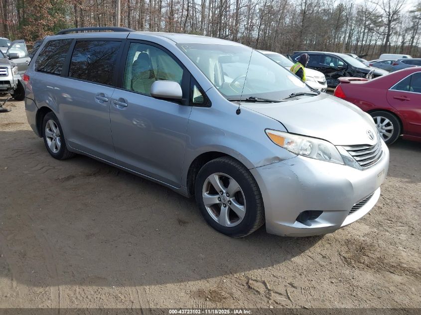 TOYOTA SIENNA LE V6 8 PASSENGER