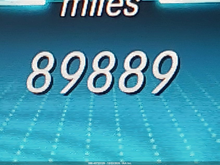 2021 Mercedes-Benz C 300 Sedan VIN: W1KWF8DB6MR605098 Lot: 43723129