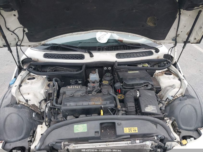 2003 Mini Cooper VIN: WMWRC33463TE15955 Lot: 43723216