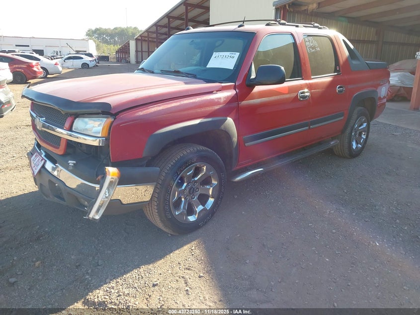 3GNEK12T15G203212 2005 CHEVROLET AVALANCHE photo no. 2