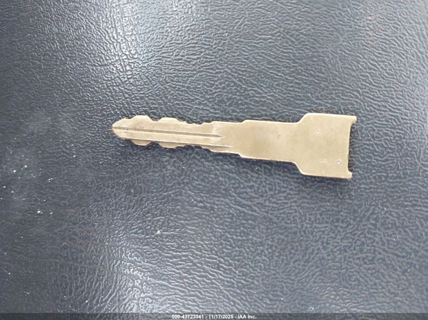 2005 Chevrolet Silverado 2500Hd VIN: 1GCHC23U15F901726 Lot: 43723341