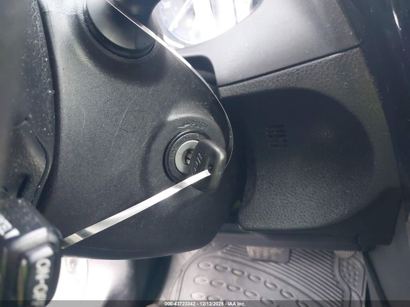 2018 Toyota Corolla Le VIN: 5YFBURHE6JP806577 Lot: 43723342