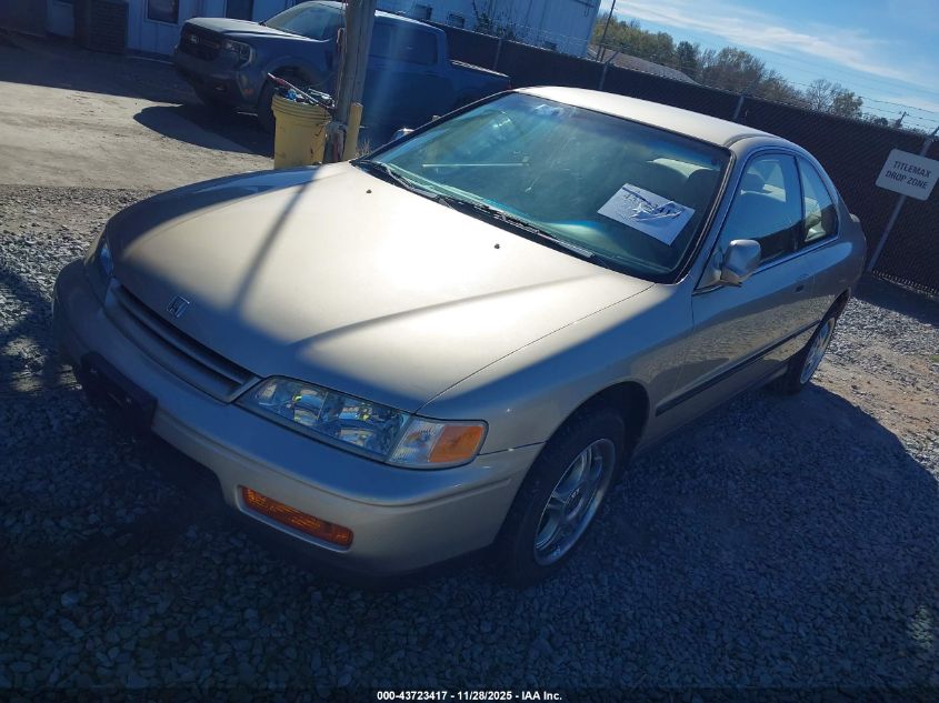 1HGCD723XRA006074 1994 HONDA ACCORD photo no. 2