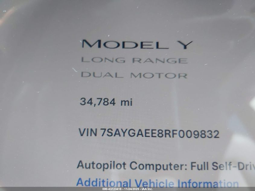 2024 Tesla Model Y Long Range Dual Motor All-Wheel Drive VIN: 7SAYGAEE8RF009832 Lot: 43723418