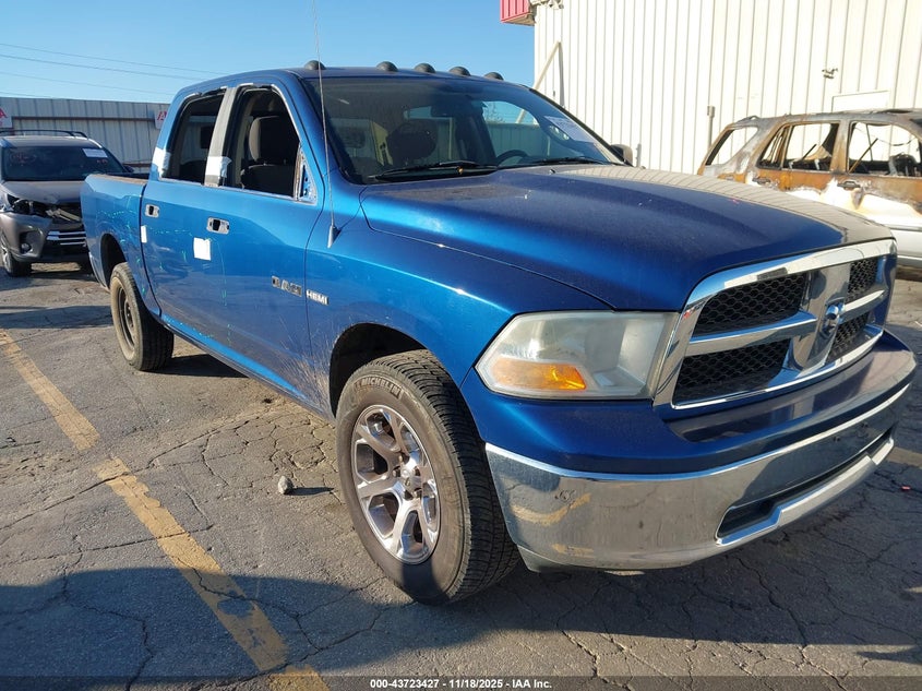 DODGE RAM 1500 SLT/SPORT/TRX