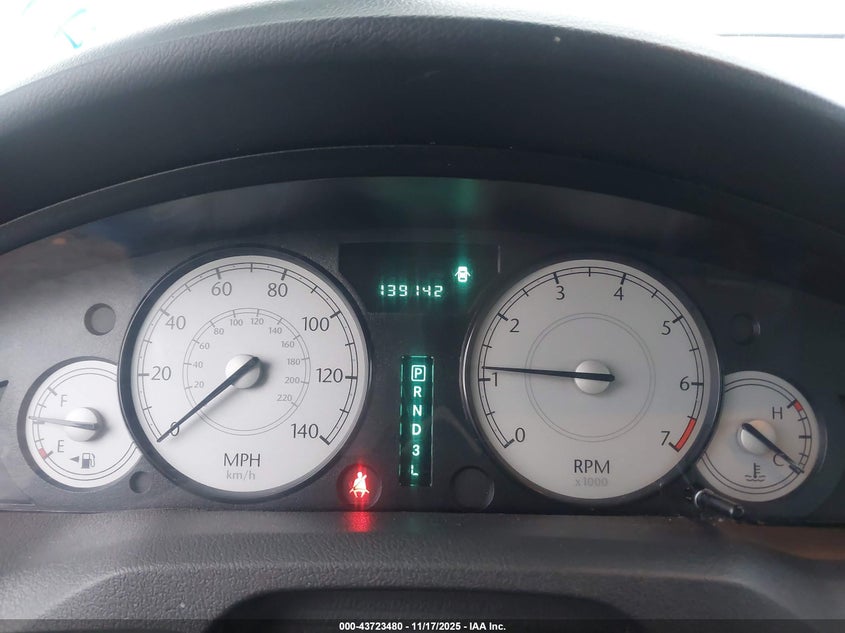 2007 Chrysler 300 VIN: 2C3KA43RX7H715787 Lot: 43723480