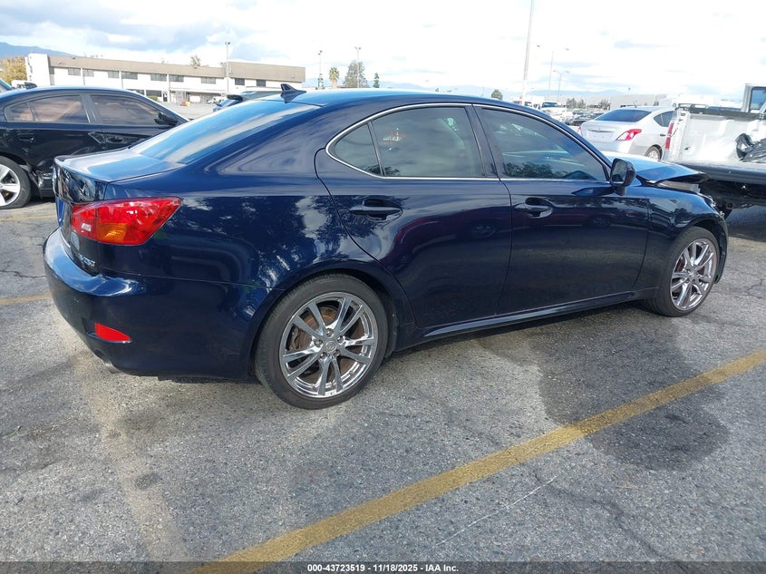 JTHBK262272035207 2007 LEXUS IS photo no. 4