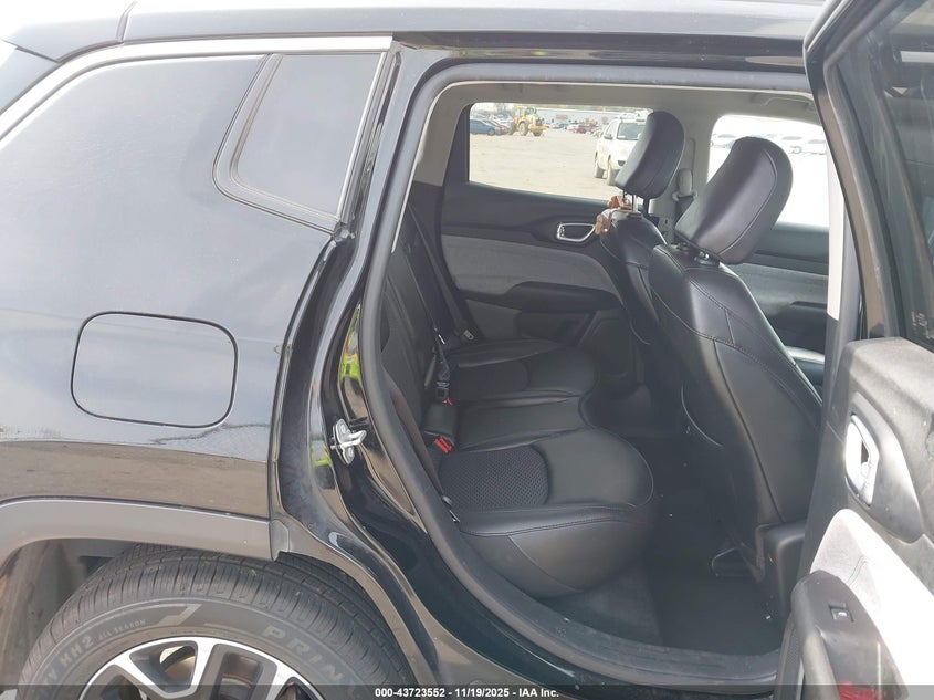 2022 Jeep Compass Latitude Fwd VIN: 3C4NJCBB0NT137940 Lot: 43723552