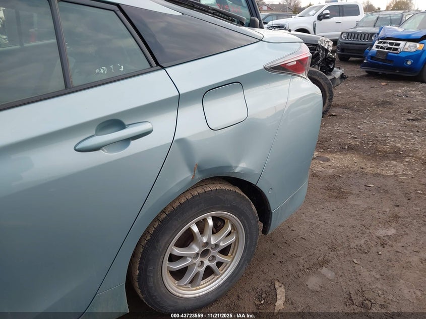 JTDKBRFU4J3594576 2018 TOYOTA PRIUS photo no. 17