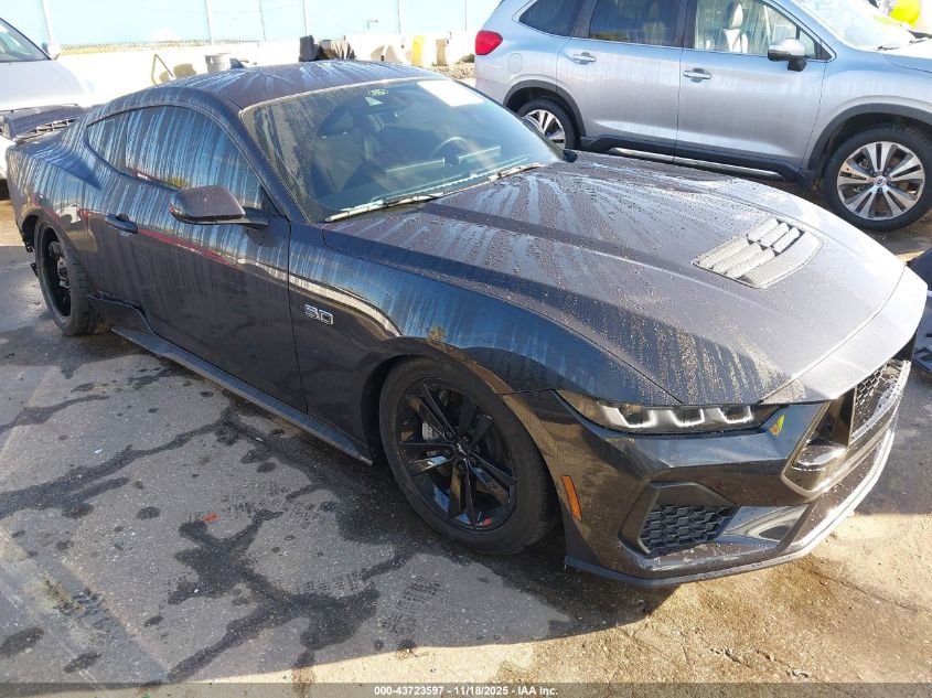 FORD MUSTANG GT FASTBACK