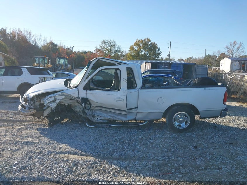 1999 Ford F-150 Lariat/Work Series/Xl/Xlt VIN: 1FTRX17W5XNB78745 Lot: 43723614