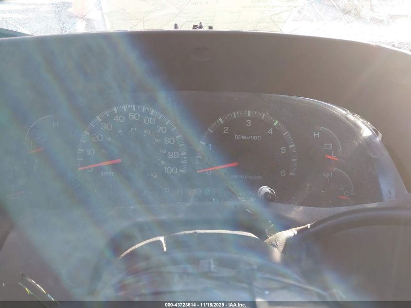 1999 Ford F-150 Lariat/Work Series/Xl/Xlt VIN: 1FTRX17W5XNB78745 Lot: 43723614