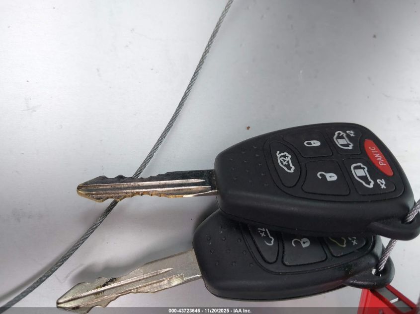 2005 Dodge Grand Caravan Sxt VIN: 2D4GP44L75R480799 Lot: 43723646