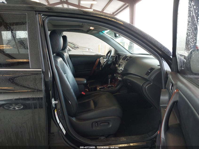 2011 Toyota Highlander Limited V6 VIN: 5TDDK3EH6BS047111 Lot: 43723699