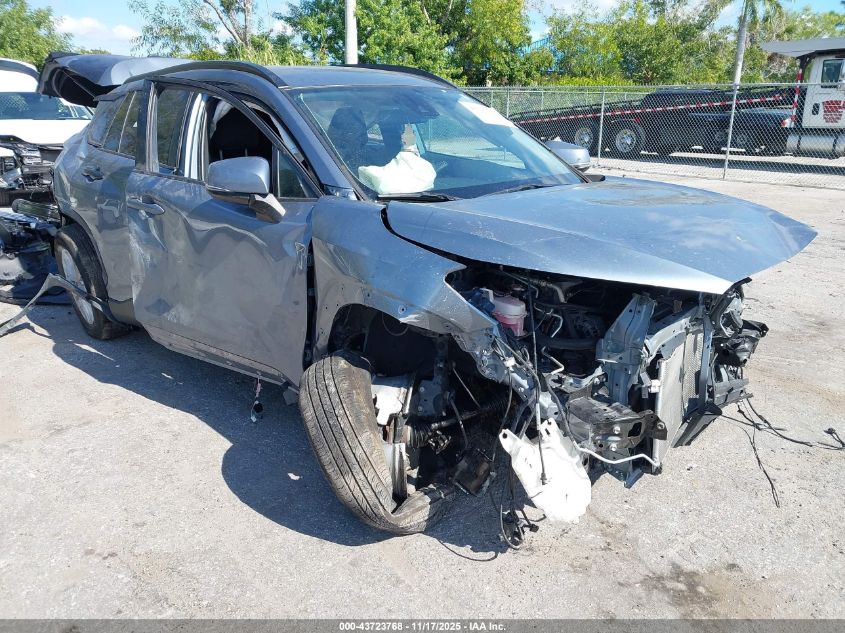 TOYOTA COROLLA CROSS LE