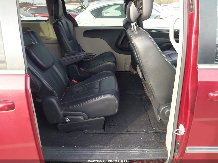 2014 Chrysler Town & Country Touring VIN: 2C4RC1BG4ER444882 Lot: 43723843