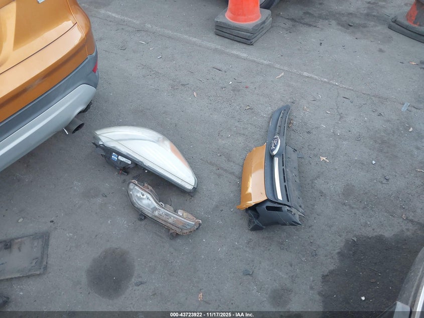 2016 Ford Escape Se VIN: 1FMCU9GX5GUC89240 Lot: 43723922