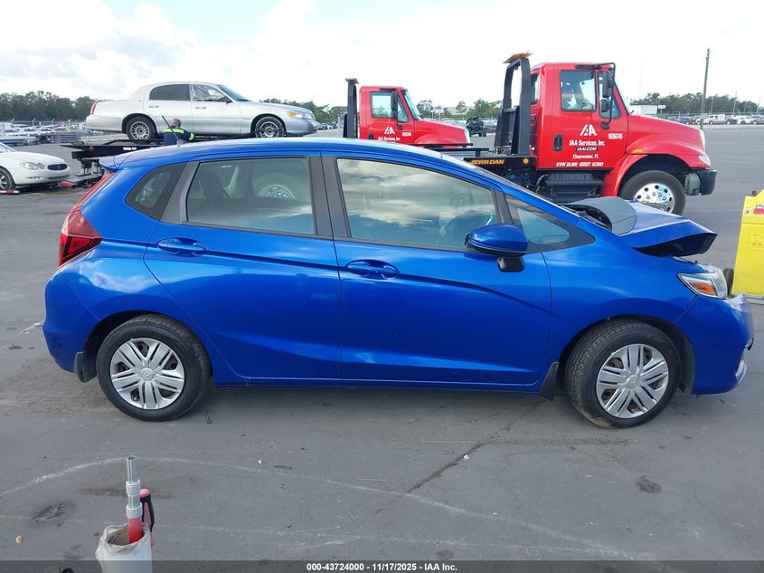 2018 Honda Fit Lx VIN: 3HGGK5H42JM712300 Lot: 43724000