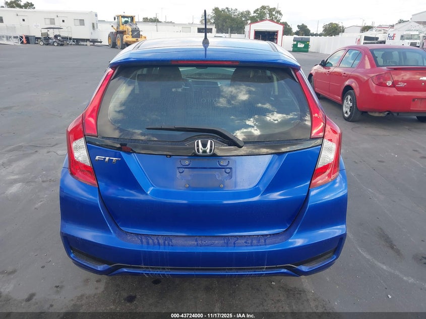 2018 Honda Fit Lx VIN: 3HGGK5H42JM712300 Lot: 43724000