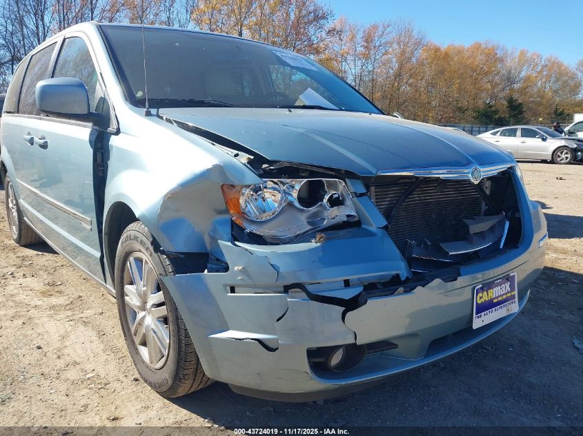 2010 Chrysler Town & Country Touring VIN: 2A4RR5D15AR286734 Lot: 43724019