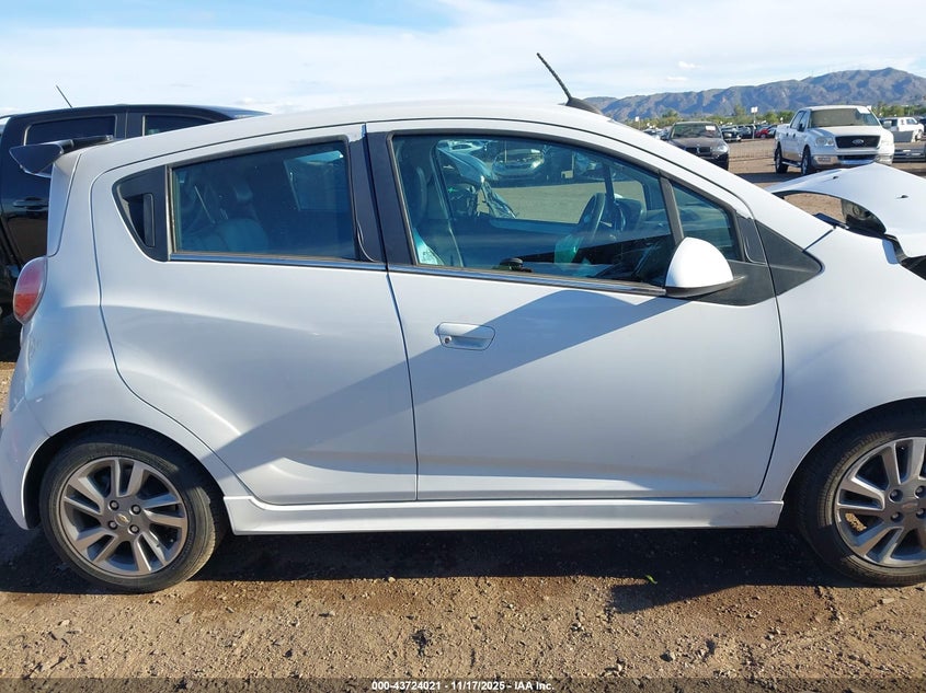 2016 Chevrolet Spark Ev 1Lt VIN: KL8CK6S09GC636070 Lot: 43724021