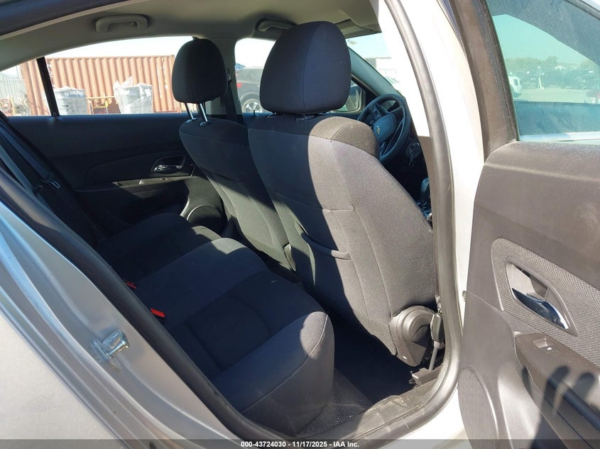 1G1PE5SB6G7195964 2016 CHEVROLET CRUZE photo no. 8
