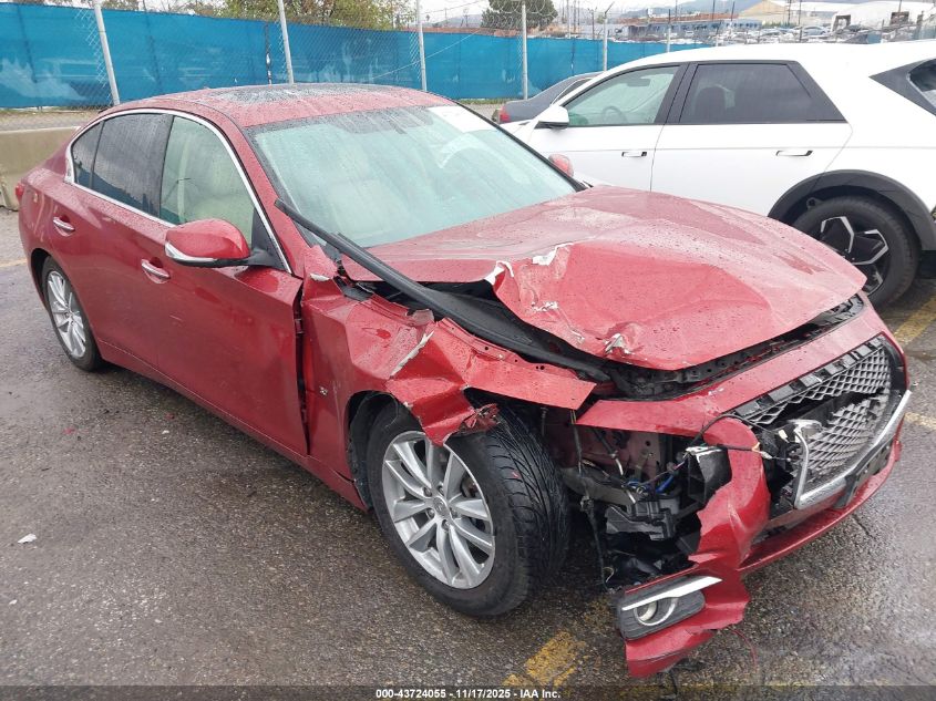 INFINITI Q50 PREMIUM