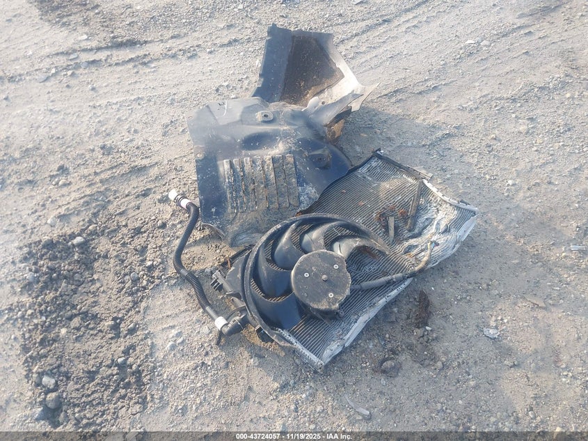 2021 Tesla Model Y Long Range Dual Motor All-Wheel Drive VIN: 5YJYGDEE7MF122906 Lot: 43724057