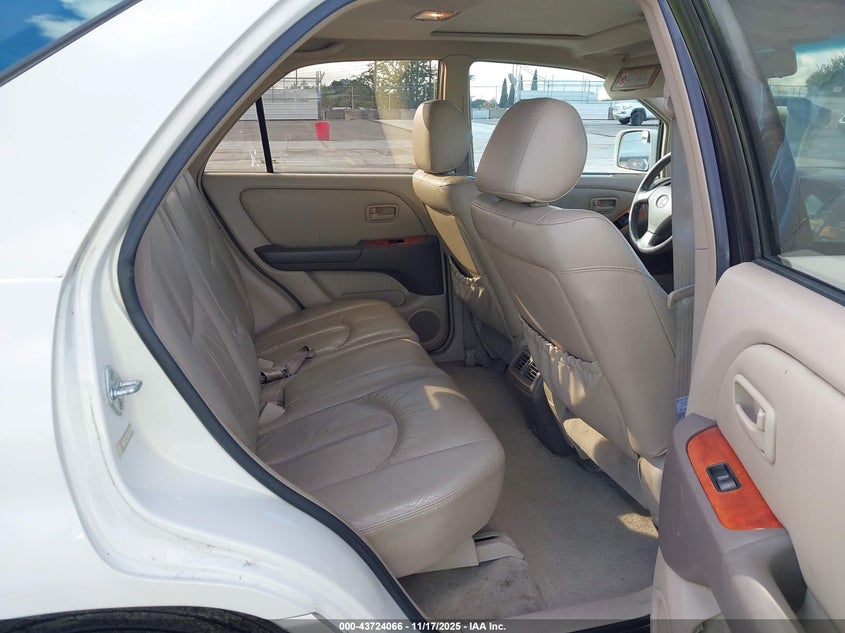 2000 Lexus Rx 300 VIN: JT6GF10U8Y0073951 Lot: 43724066