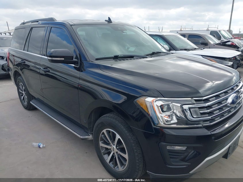 FORD EXPEDITION XLT
