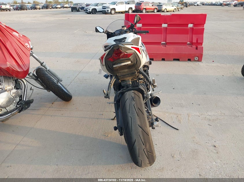 2025 Kawasaki Zx636 K VIN: JKBZXJK19SA011239 Lot: 43724182