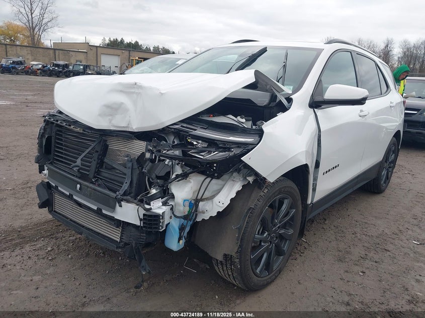2GNAXWEV1N6100623 2022 CHEVROLET EQUINOX photo no. 2