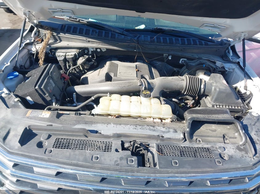 2019 Ford Expedition Max Xlt VIN: 1FMJK1JT2KEA87107 Lot: 43724201