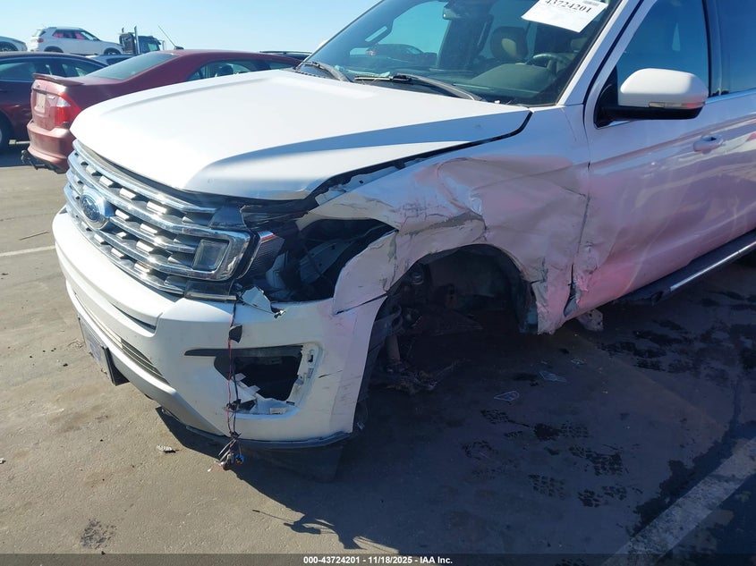 2019 Ford Expedition Max Xlt VIN: 1FMJK1JT2KEA87107 Lot: 43724201