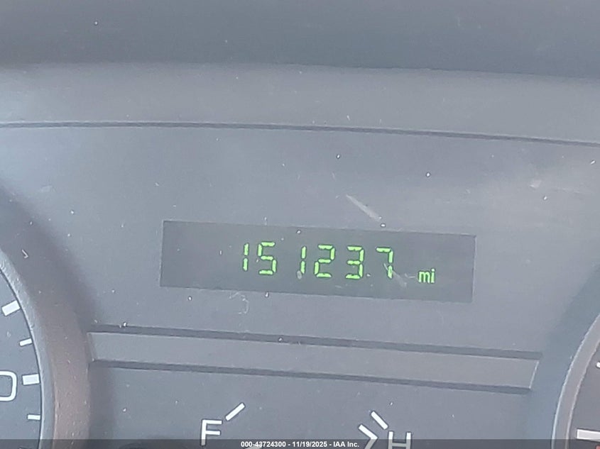 2009 Ford Crown Victoria Commercial Regular Wheelbase VIN: 2FAHP72V09X118022 Lot: 43724300