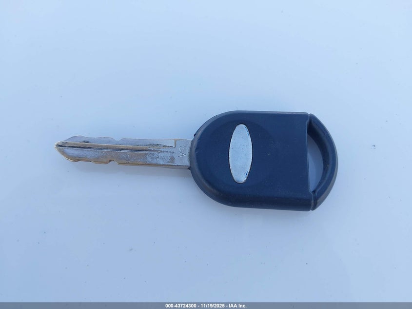 2009 Ford Crown Victoria Commercial Regular Wheelbase VIN: 2FAHP72V09X118022 Lot: 43724300