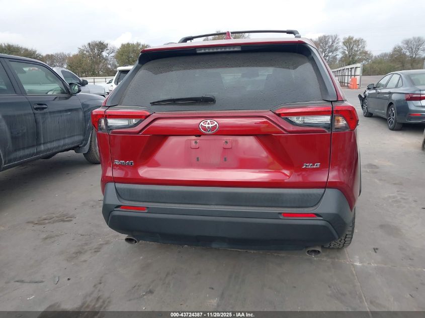 2019 Toyota Rav4 Xle VIN: 2T3W1RFV3KW047133 Lot: 43724387