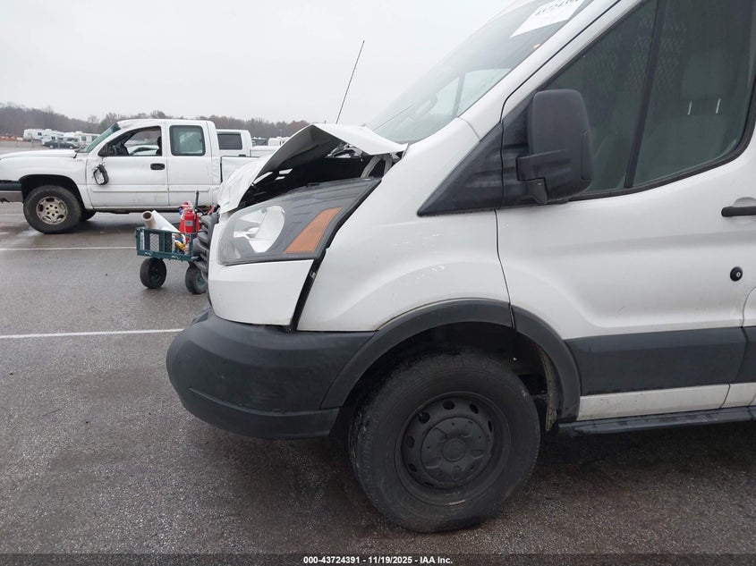 2018 Ford Transit-250 VIN: 1FTYR1CM5JKA05746 Lot: 43724391