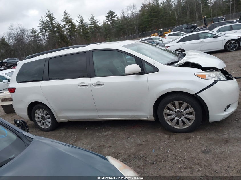 2015 Toyota Sienna Xle 7 Passenger VIN: 5TDDK3DC5FS122764 Lot: 43724423