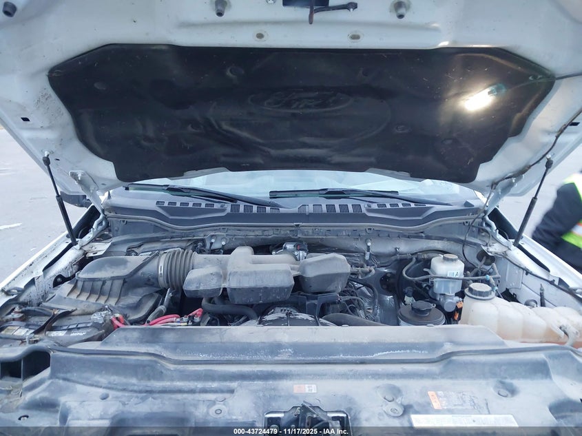 2017 Ford F-350 Xlt VIN: 1FT8W3B68HED42332 Lot: 43724479