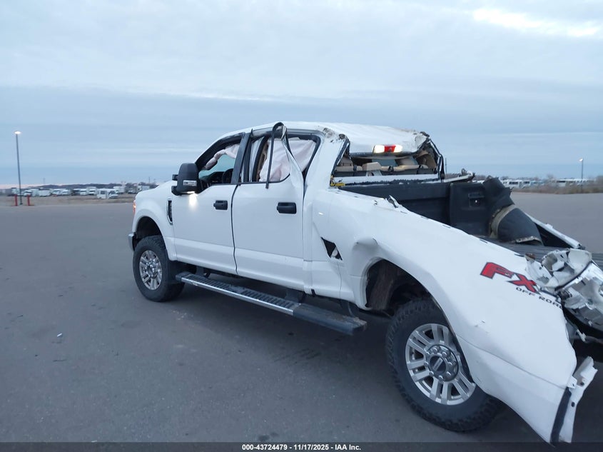 2017 Ford F-350 Xlt VIN: 1FT8W3B68HED42332 Lot: 43724479