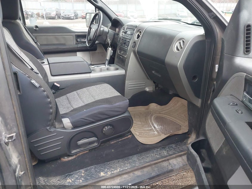 1FTPX14514FA27295 2004 FORD F-150 photo no. 5