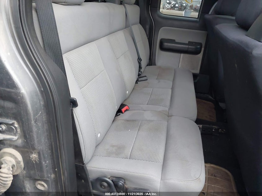1FTPX14514FA27295 2004 FORD F-150 photo no. 8