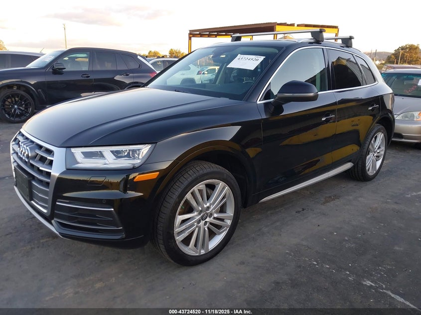 WA1BNAFY1K2056611 2019 AUDI Q5 photo no. 2