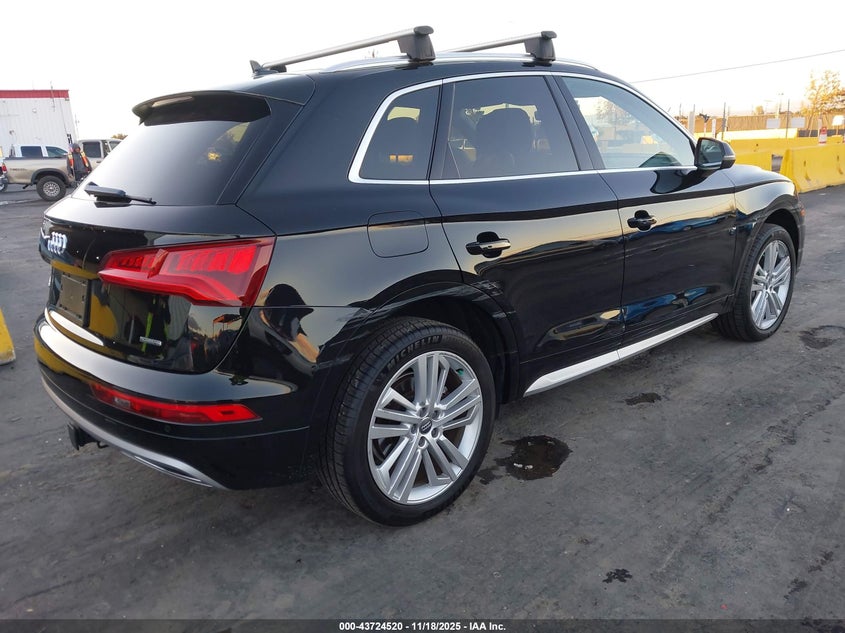 WA1BNAFY1K2056611 2019 AUDI Q5 photo no. 4