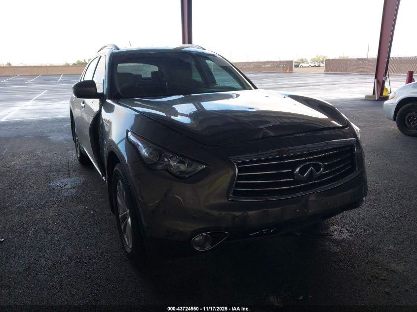 INFINITI QX70